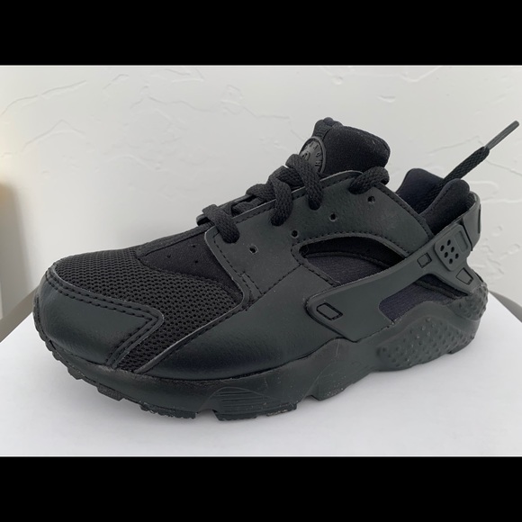 boys huaraches